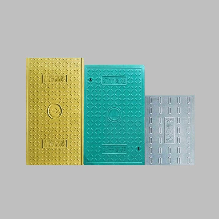 Cable trench cover plate
